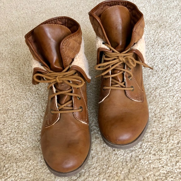 Rock & Candy Shoes - Sherpa and Leather Brown Lace Up Bootie